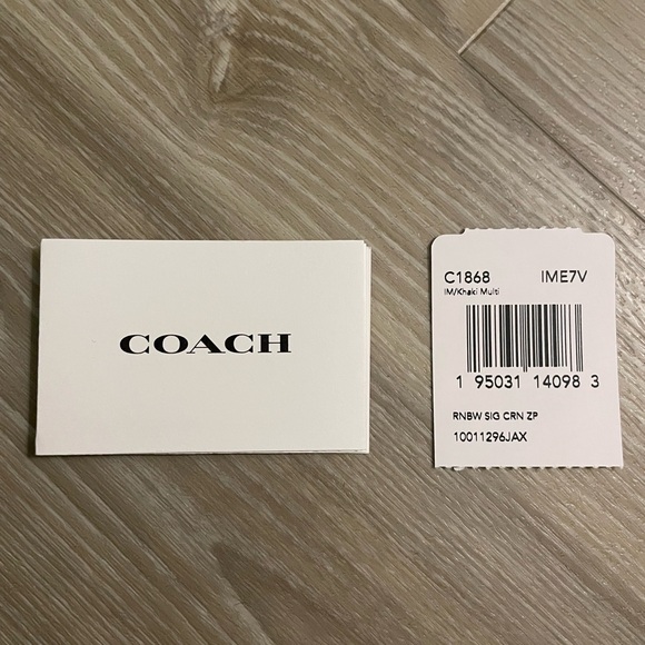 Coach Wristlet - Picture 5 of 5